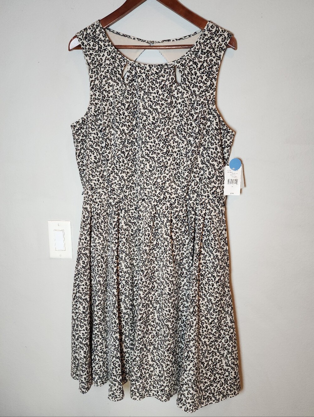 NWT Leopard Print Sleeveless Fit And Flare Mini Dress Pockets Women's Size 18